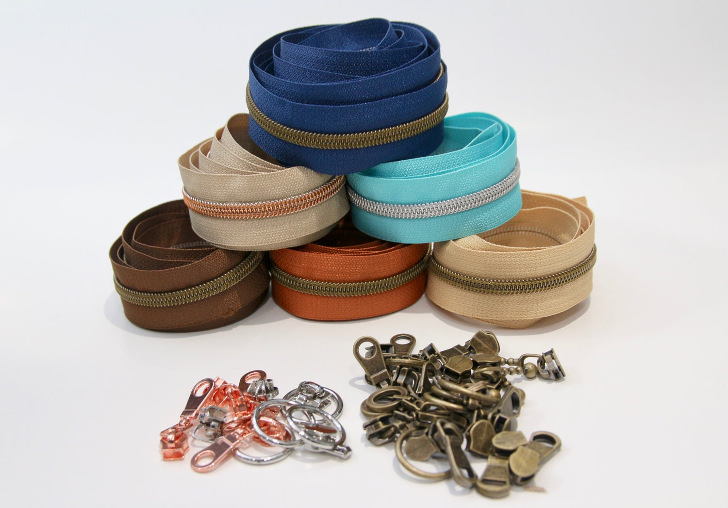 Discount Zipper and Webbing Bundles
