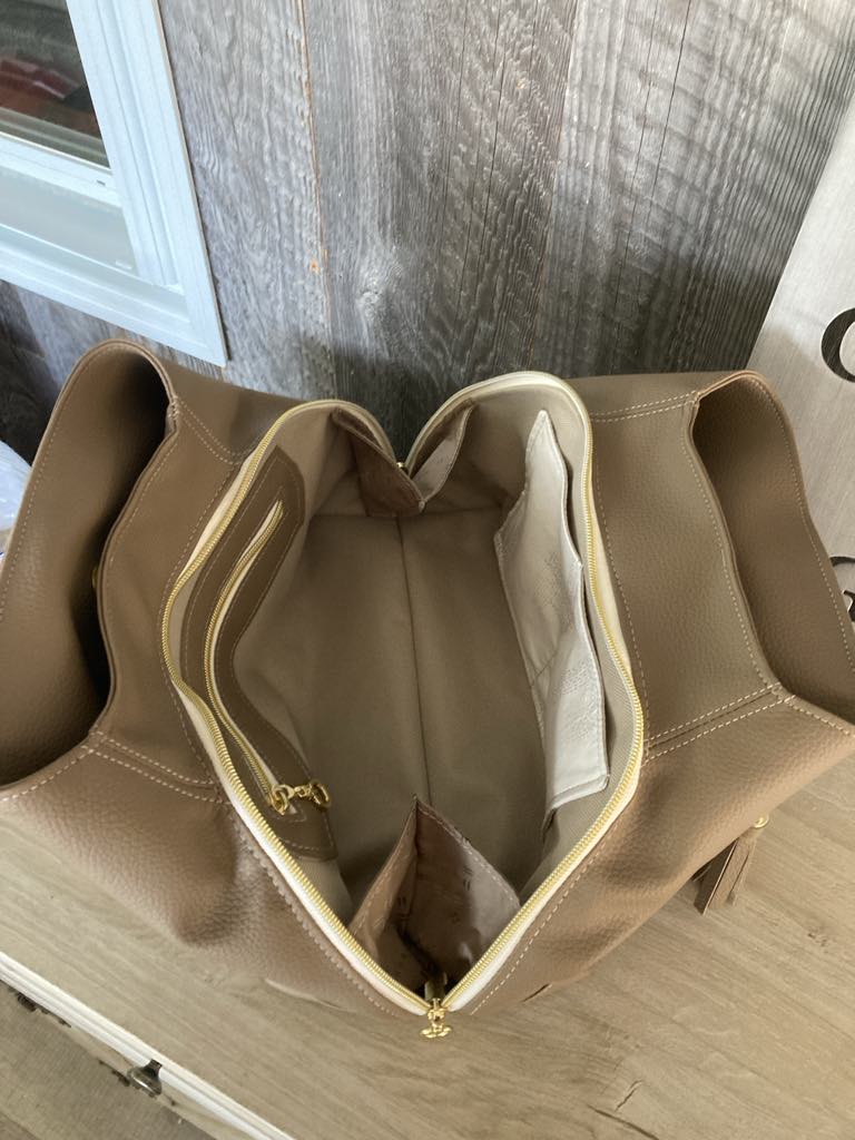 The Lisianthus Handbag - PDF Sewing Pattern