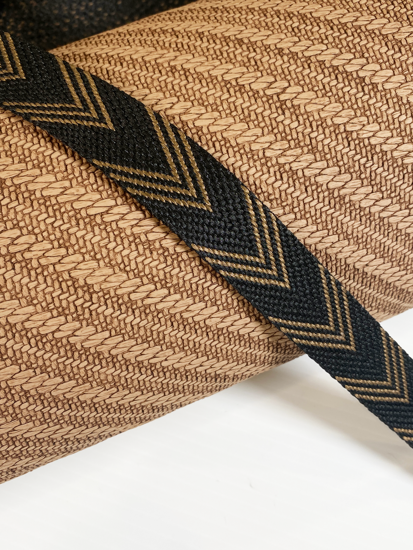 Jacquard Webbing - BLACK AND MILK CHOCOLATE HERRINGBONE - 1" wide