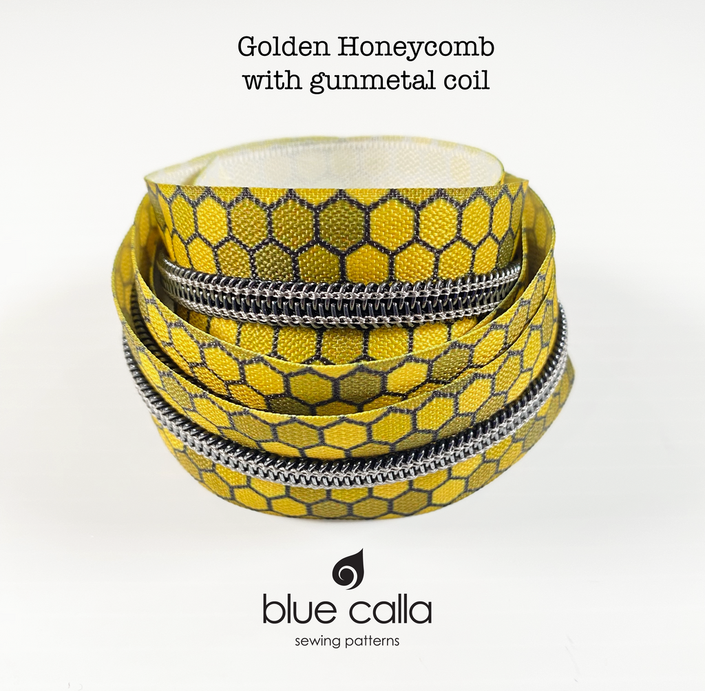 GUNMETAL COIL - GOLDEN HONEYCOMB - #5 Metallic Nylon Coil Zipper tape