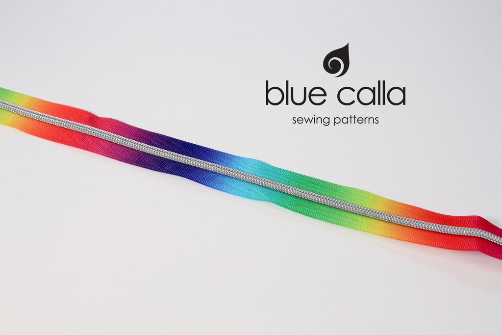 SILVER COIL - VIBRANT RAINBOW - #5 Metallic Nylon Coil Zipper tape