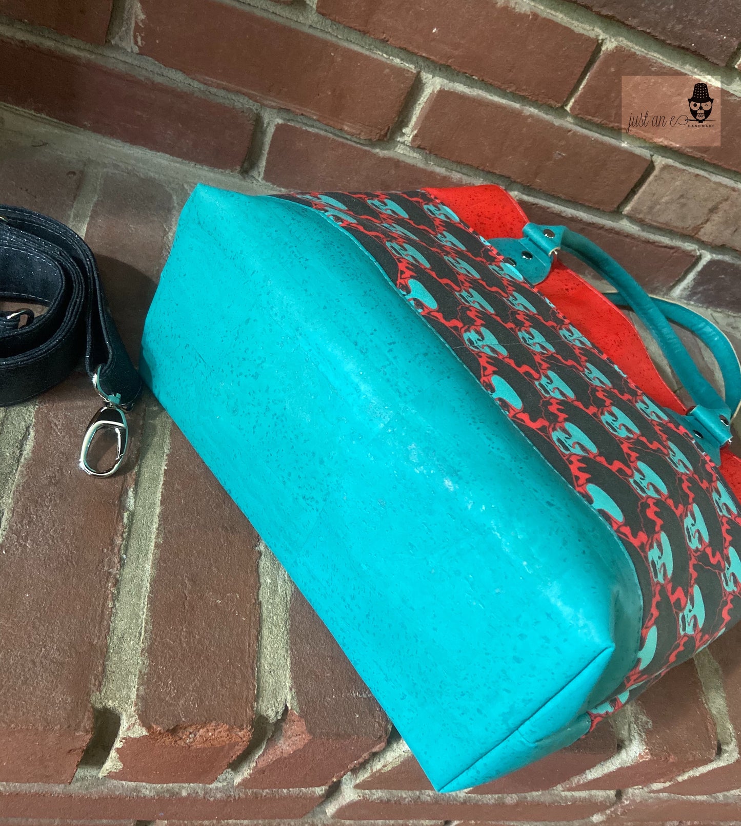 The Waterlily Waxed Canvas Tote (2 versions) - PDF Sewing pattern