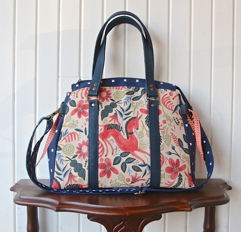 The Snowdrop Satchel in 2 sizes - PDF Sewing Pattern