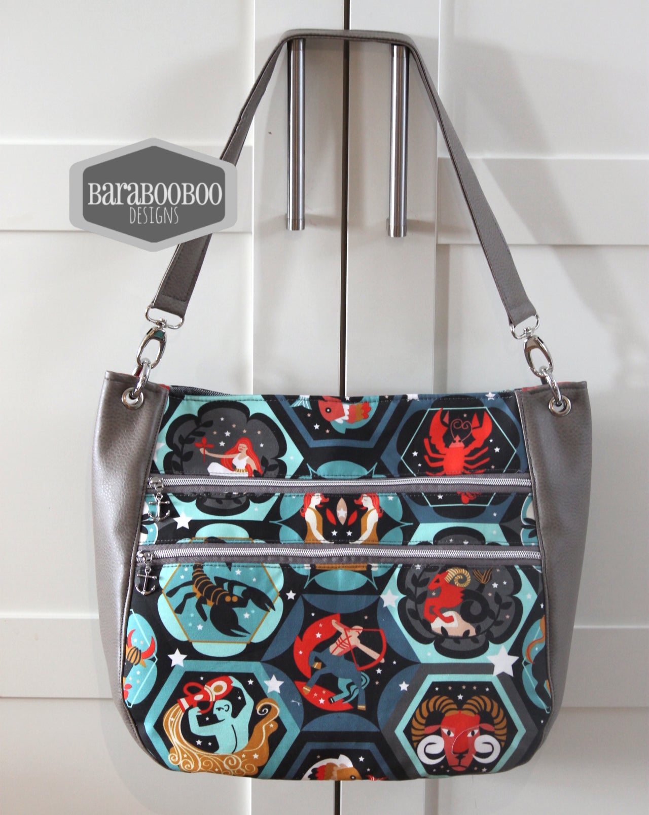 The Delphinium Hobo bag in 2 sizes - PDF sewing pattern