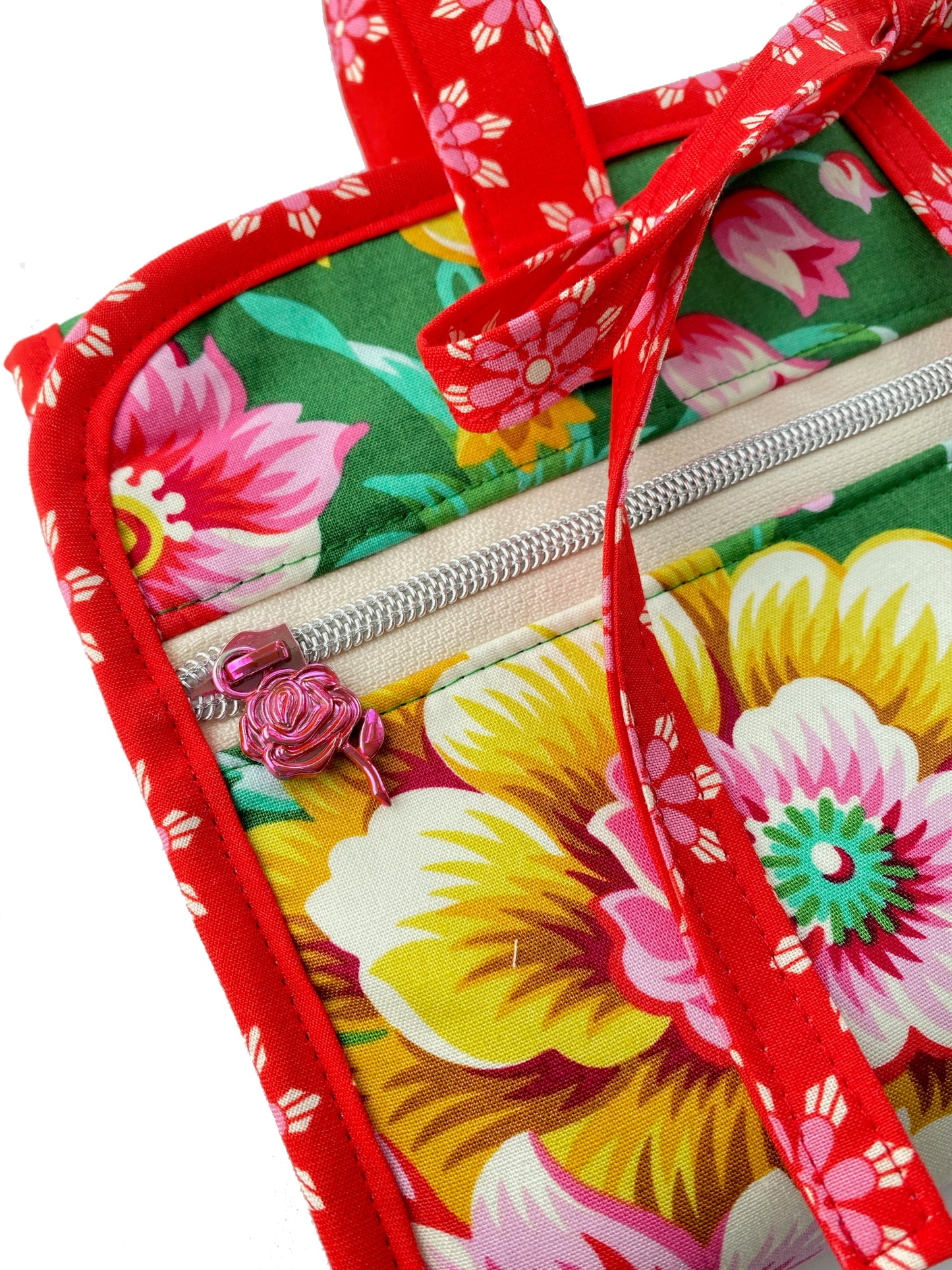 Bloom Box - Hibiscus Sewing Kit (January 2023)