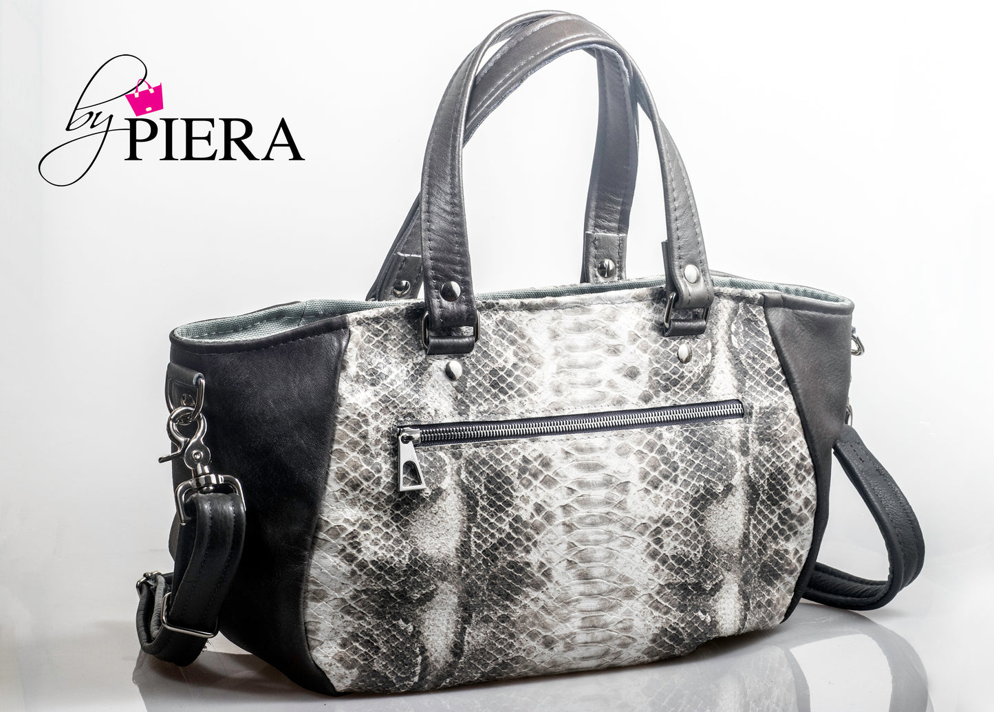 The Daffodil Tote in 2 sizes - PDF Sewing Pattern