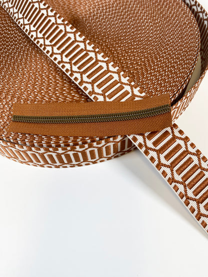 Trellis Jacquard Webbing - CINNAMON & IVORY - 1.5" wide