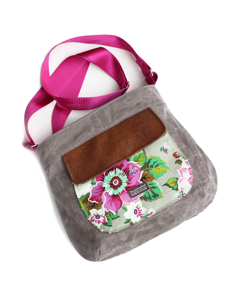 FREE The Thistle Pocket Tote Cross Body Bag - PDF Sewing Pattern