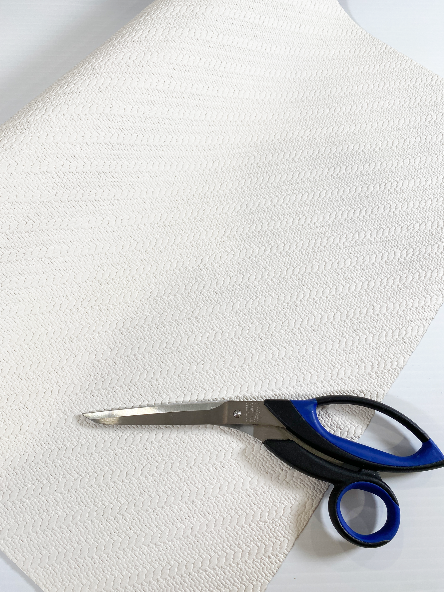 KNIT Faux Leather - Snow