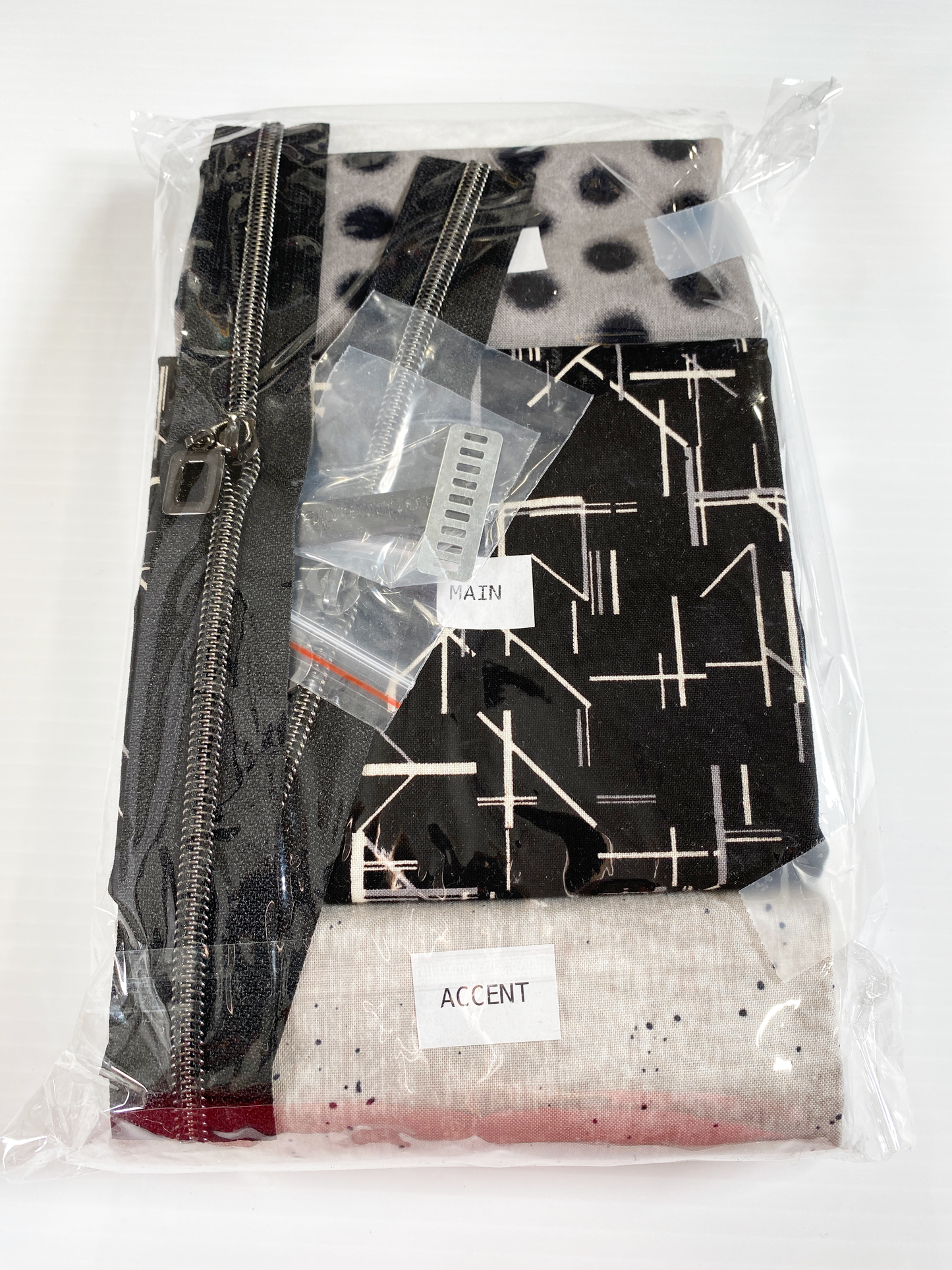 Bloom Box - Petunia POUCH Sewing Kit