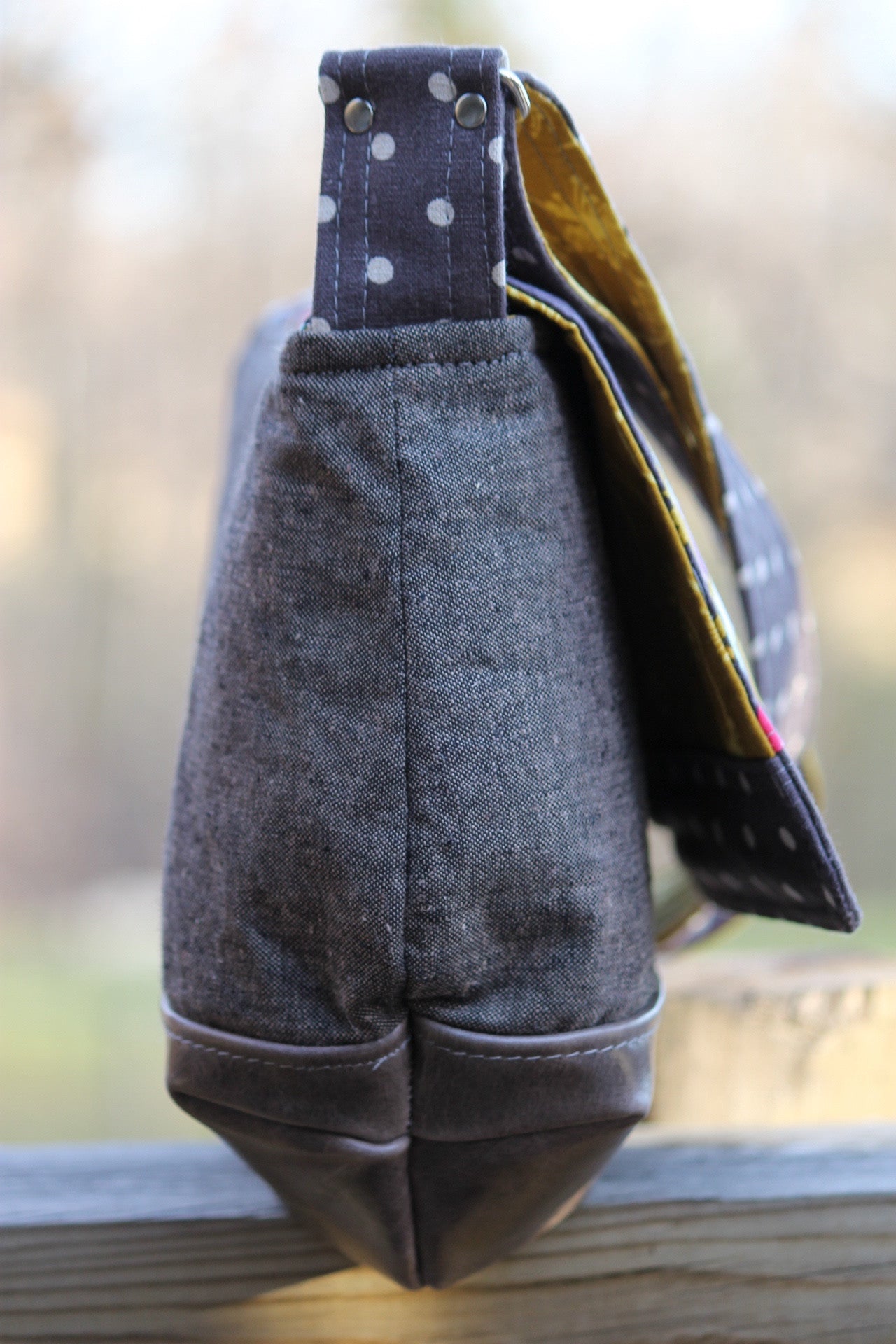 The Magnolia Mini Messenger - PDF Sewing Pattern