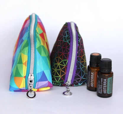 FREE The Crocus Oil Pouch in 2 sizes - PDF sewing pattern