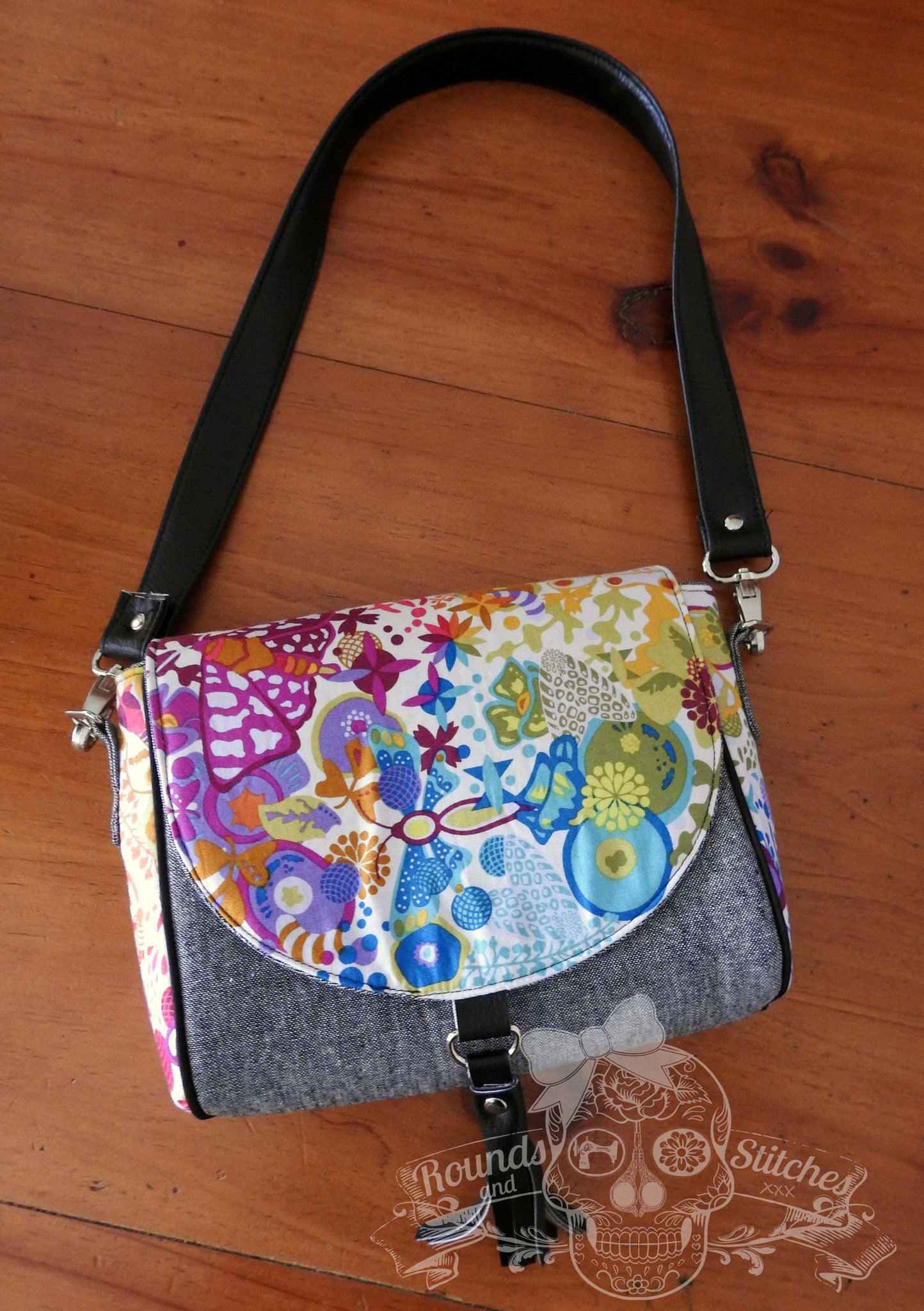 FREE The Sweet Pea Saddle Bag - PDF Sewing Pattern