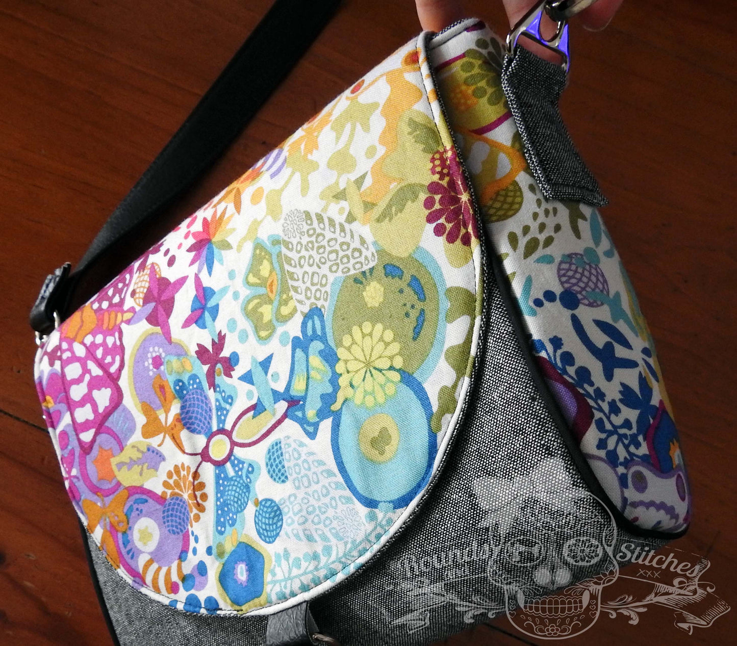 FREE The Sweet Pea Saddle Bag - PDF Sewing Pattern