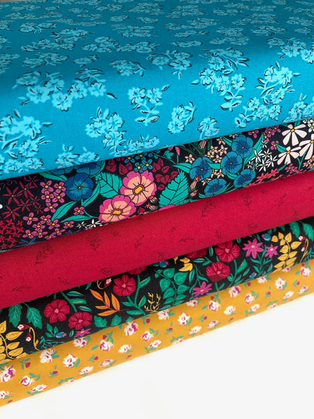 SALE The Flower Society - Art Gallery Fabrics - Gentle Rosebuds Solar