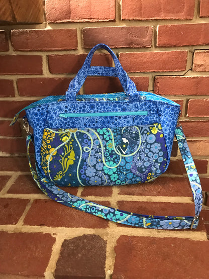 The Daffodil Tote in 2 sizes - PDF Sewing Pattern