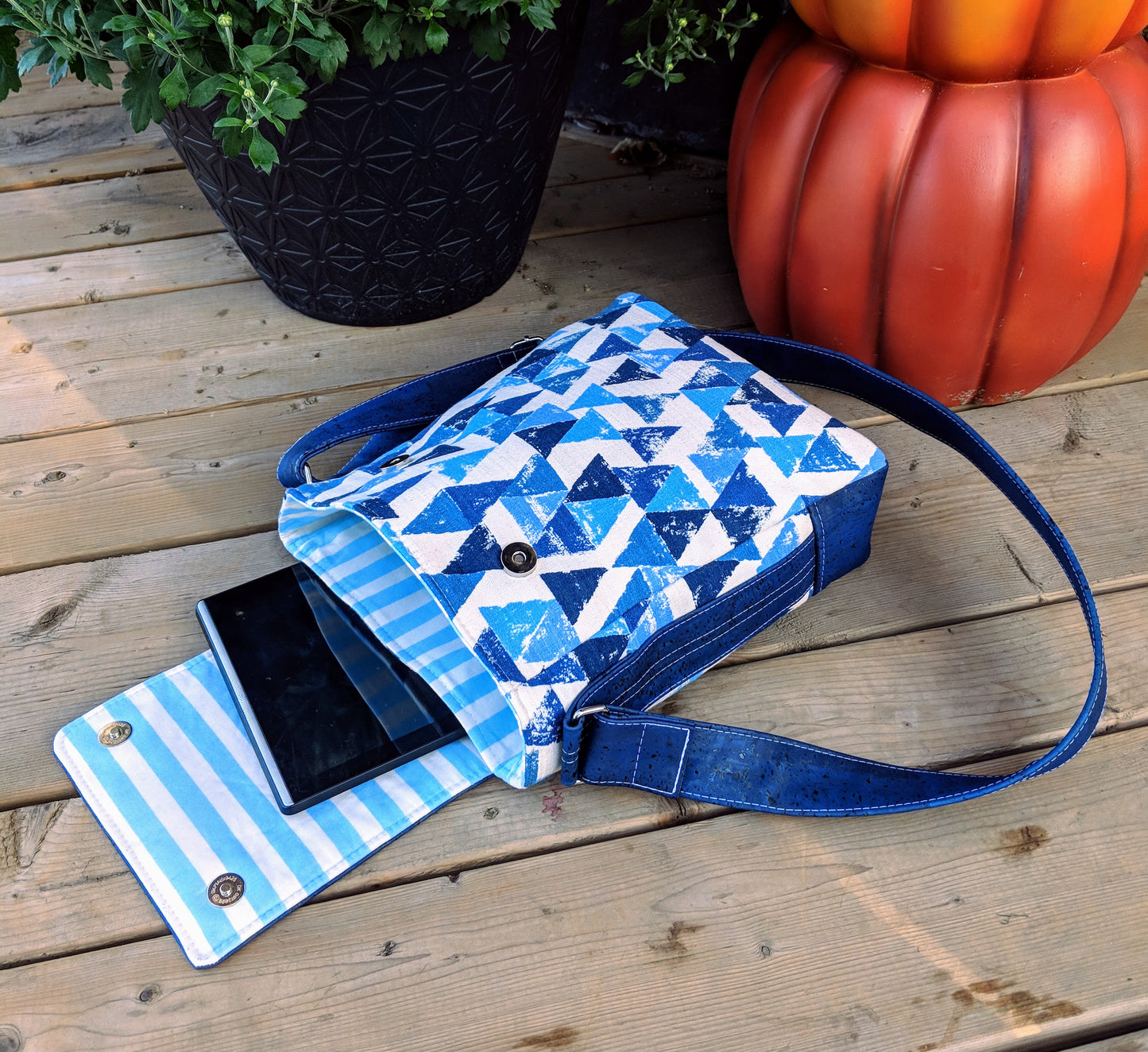 The Coneflower Cross Body bag - PDF Sewing pattern