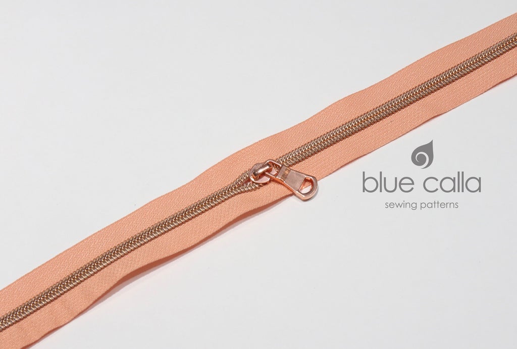 ROSE GOLD COIL - ROSE - #5 Metallic Nylon Coil Zipper tape