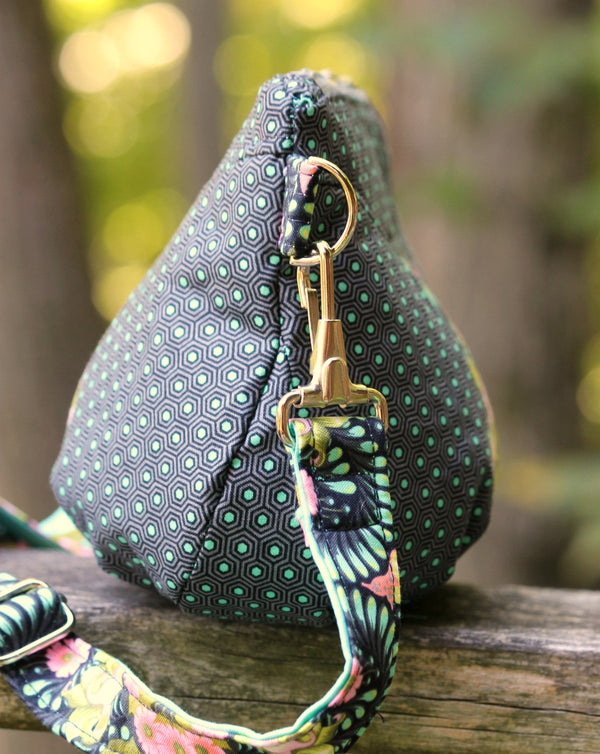FREE The Gerbera Mini Crossbody Bag - PDF Sewing Pattern – Blue Calla ...