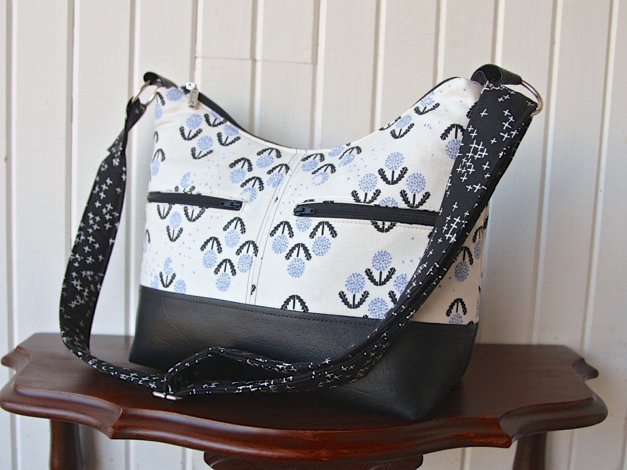 The Hosta Hobo Camera Bag - PDF Sewing Pattern