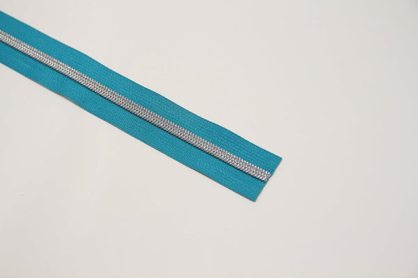 SILVER COIL - TURQUOISE - #5 Metallic Nylon Coil Zipper tape