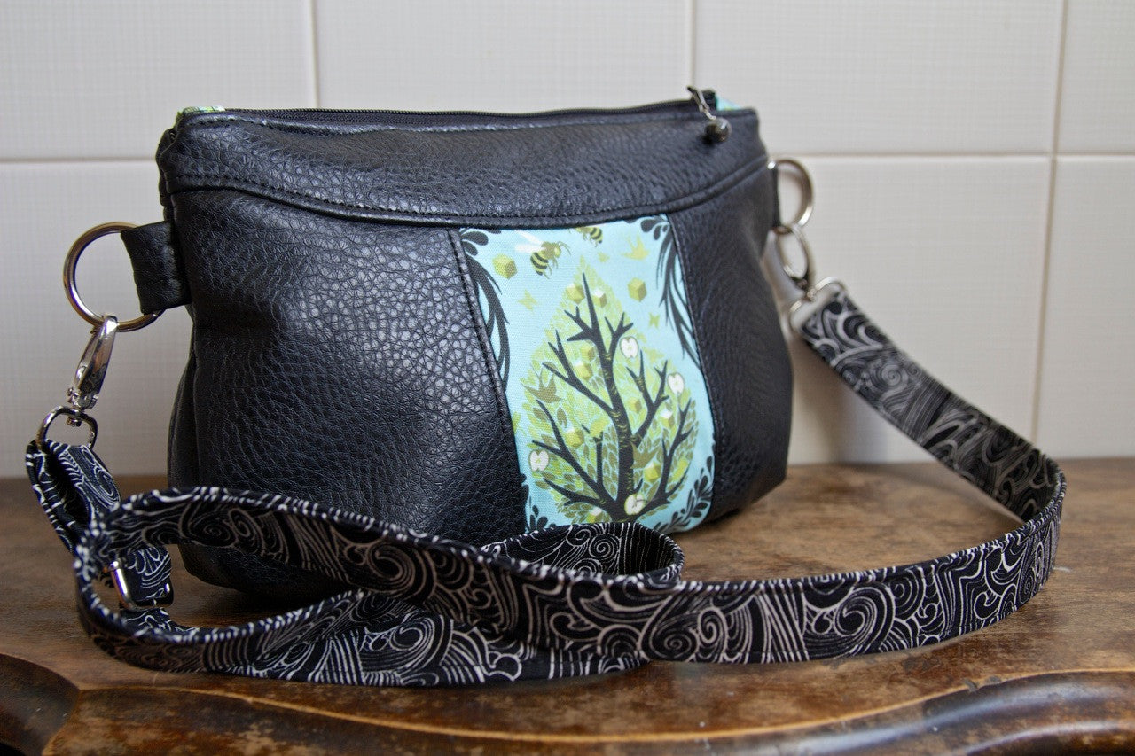 FREE The Gerbera Mini Crossbody Bag - PDF Sewing Pattern