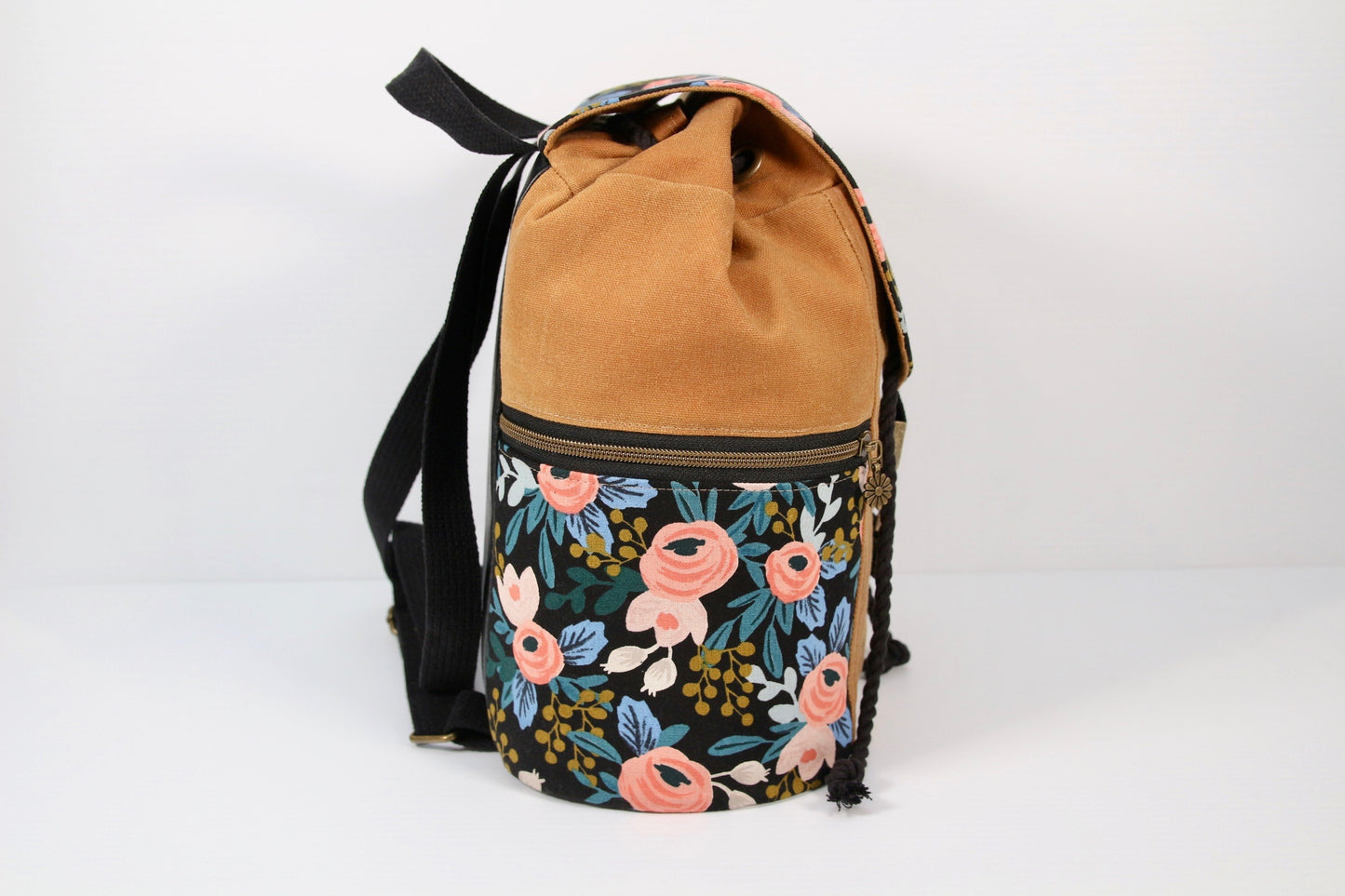 Bee Balm Waxed Canvas Backpack - PDF sewing pattern