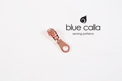 #5 coil zipper pull - Donut