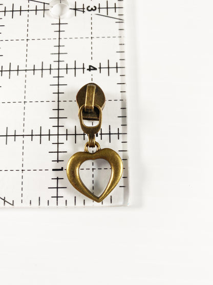 #5 coil zipper pull - Heart Ring