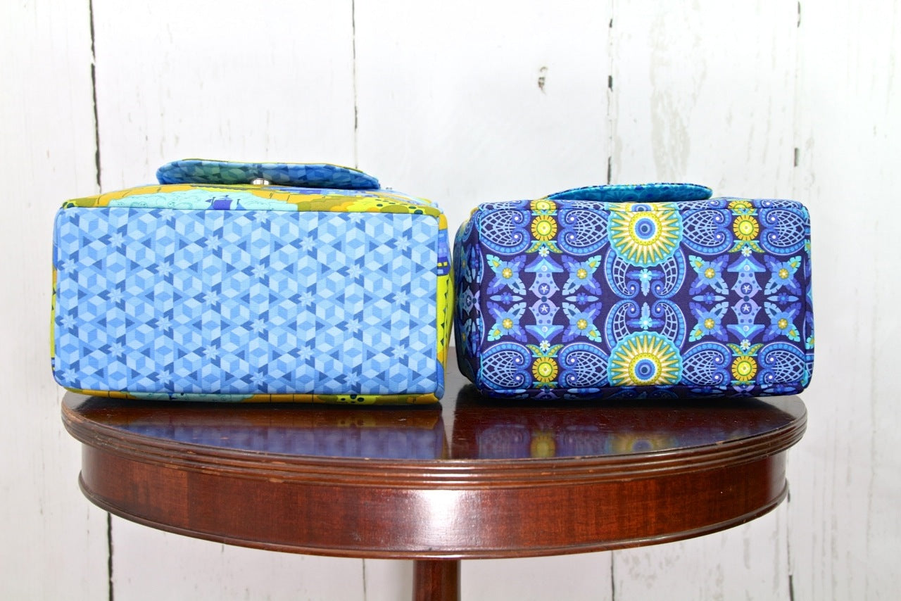 The Lavender Cosmetic Tote in 2 sizes - PDF Sewing Pattern