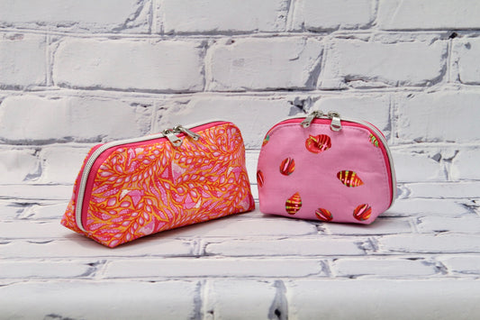 FREE The Crocus Oil Pouch in 2 sizes - PDF sewing pattern