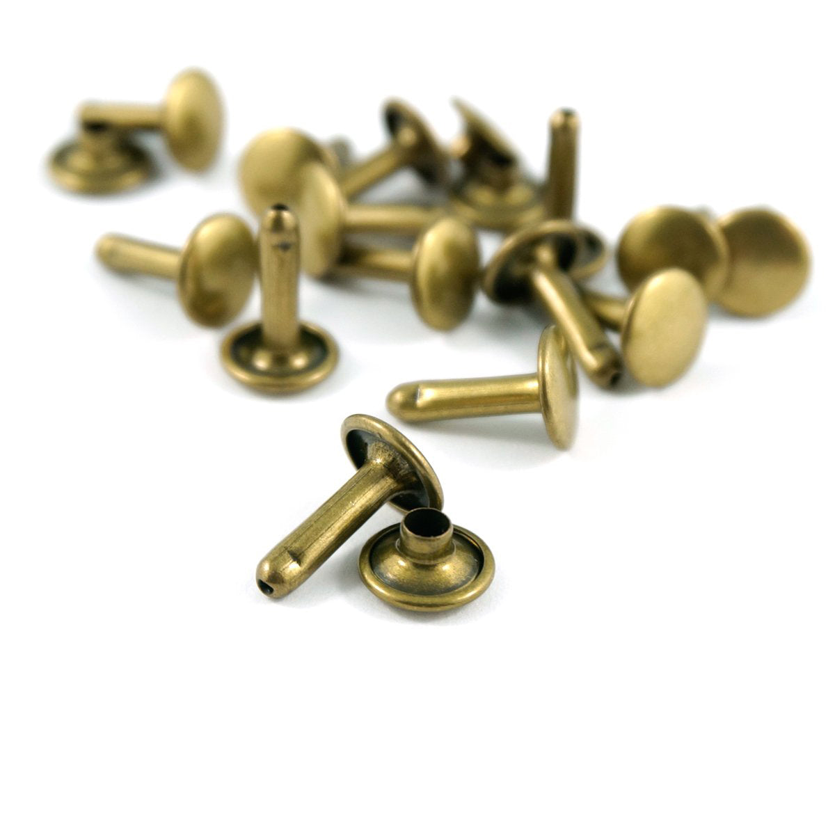 Medium Rivets Rivets (MEDIUM SIZE) - Available in 5 metal finishes – Blue Calla Patterns