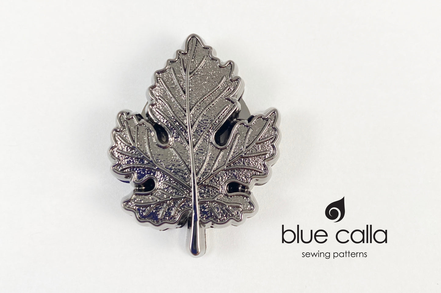 Magnetic Snap Lock - MAPLE LEAF - 6 metal finishes