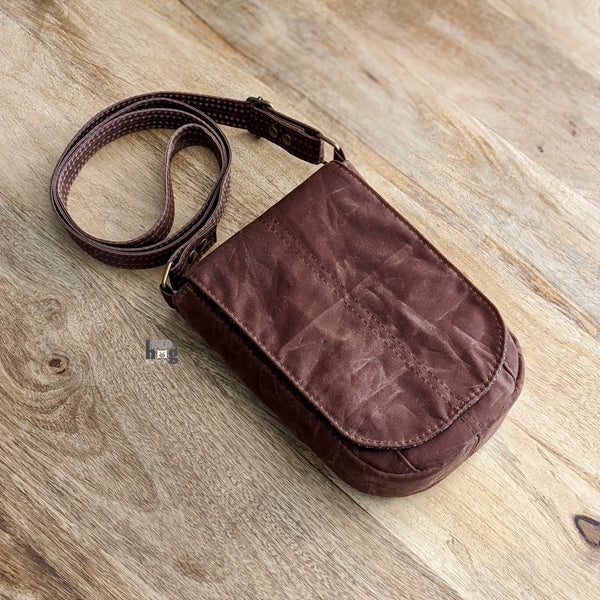 Campanula Cross Body Phone Bag - PDF sewing pattern