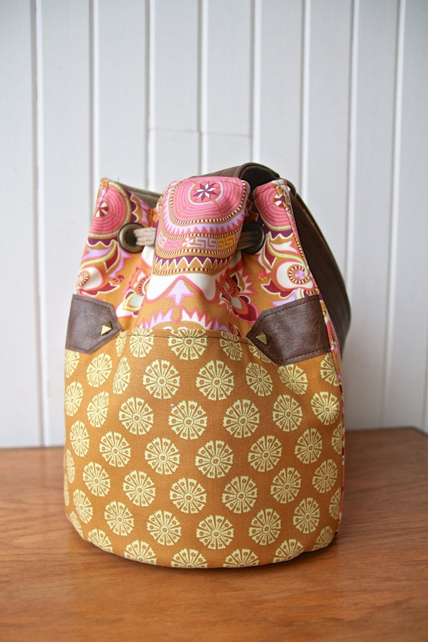 The Dahlia Drawstring Bucket Bag - PDF Sewing Pattern