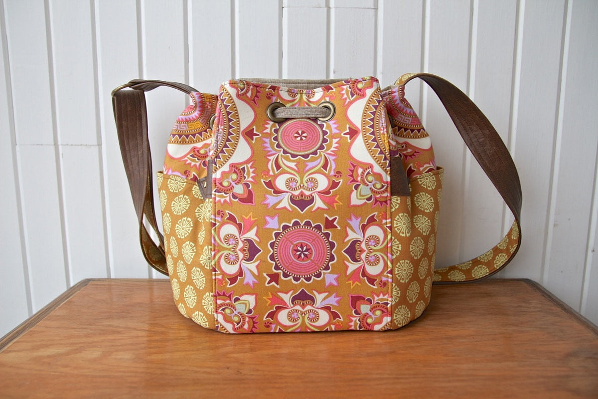 The Dahlia Drawstring Bucket Bag - PDF Sewing Pattern – Blue Calla Patterns